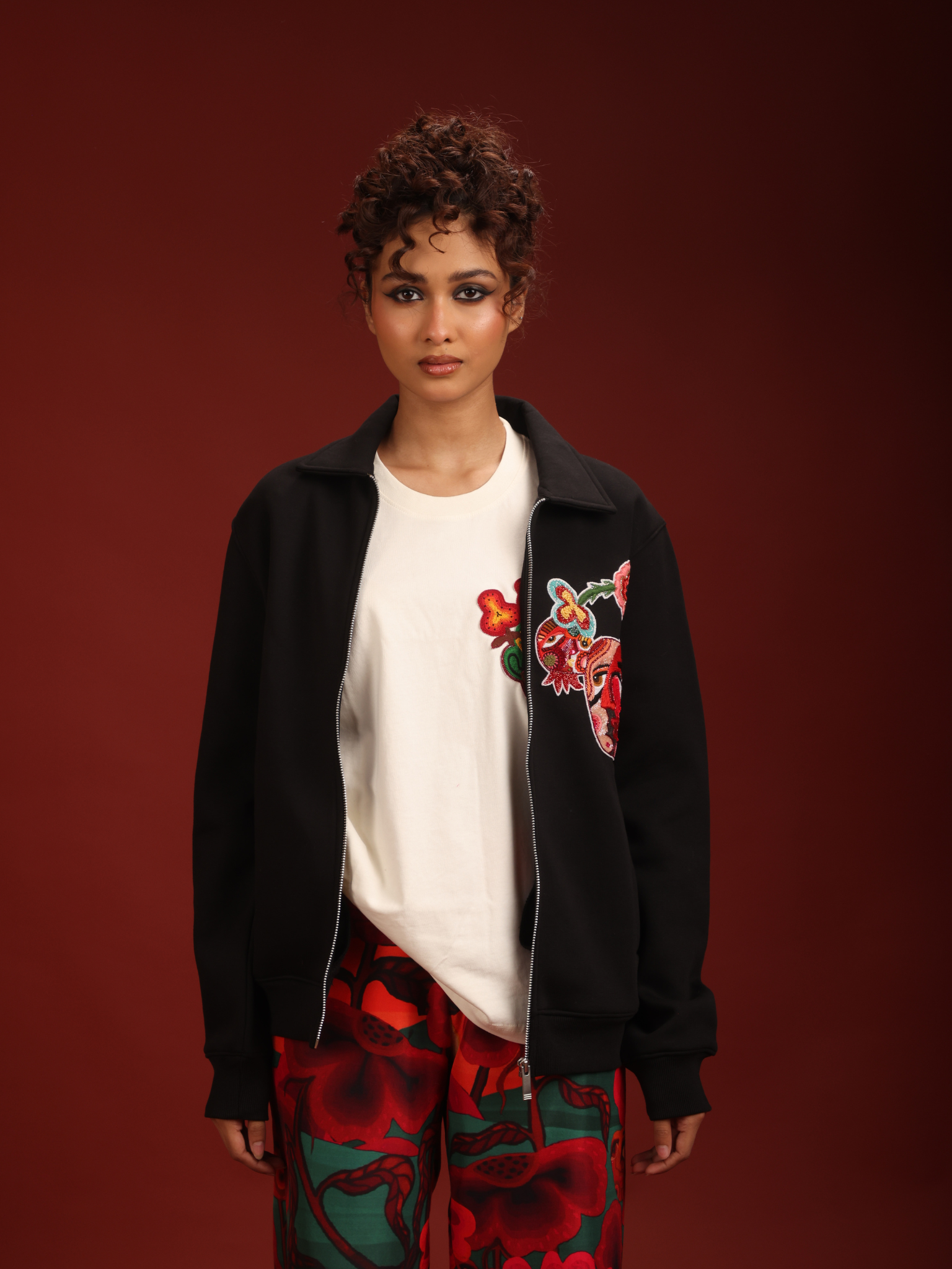123 PATCHED SWEATJACKET - Image 1